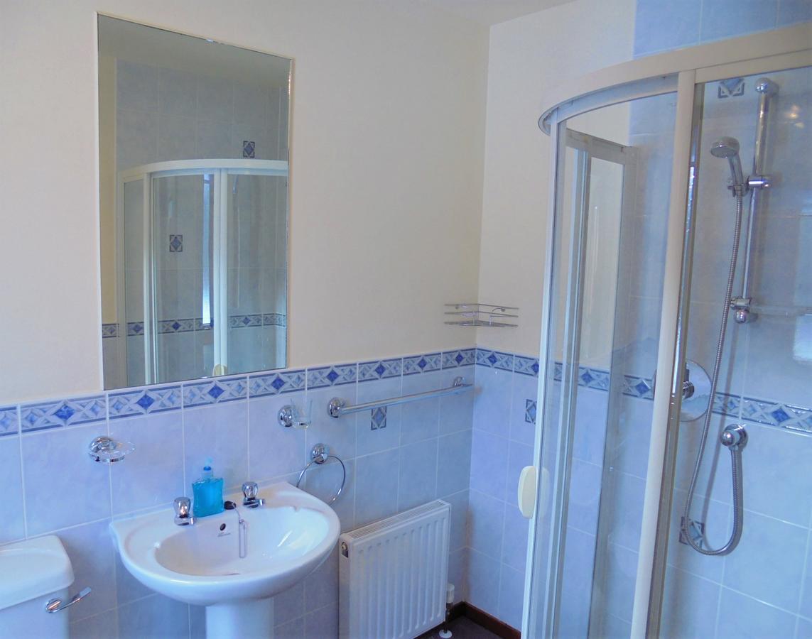 Serendipity Bed And Breakfast Dalchreichart Екстериор снимка