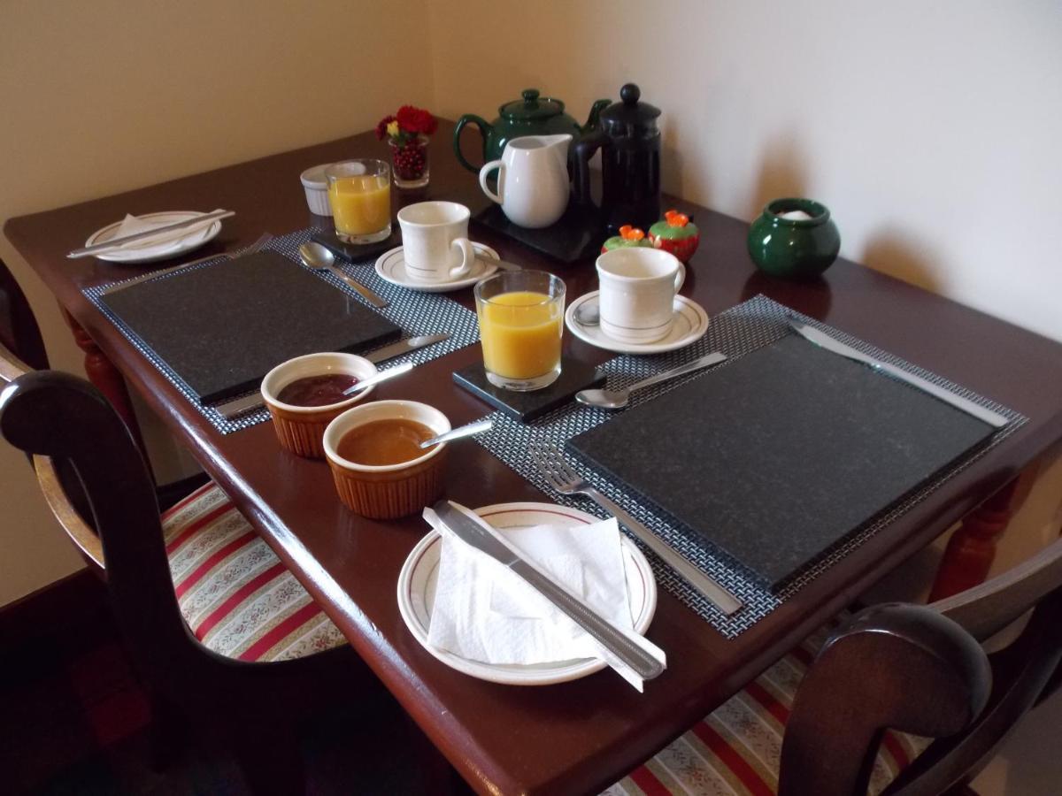 Serendipity Bed And Breakfast Dalchreichart Екстериор снимка